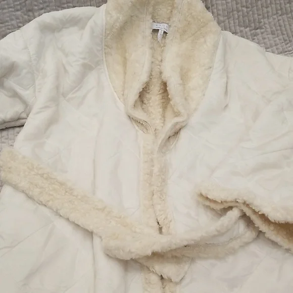 Kaos Light Robe Coat - Picture 2 of 6